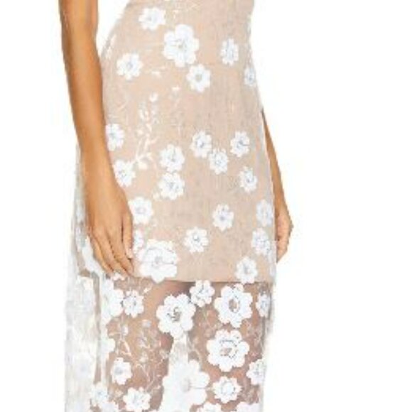 ELLIATT Elodie Midi Dress in Ivory - Picture 3 of 6